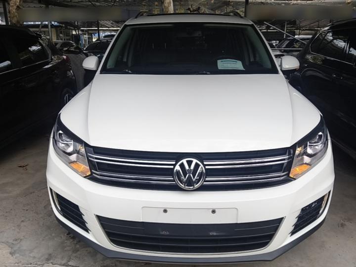 Tiguan 2015 1.8TSI AT RWD Luxury photo 2