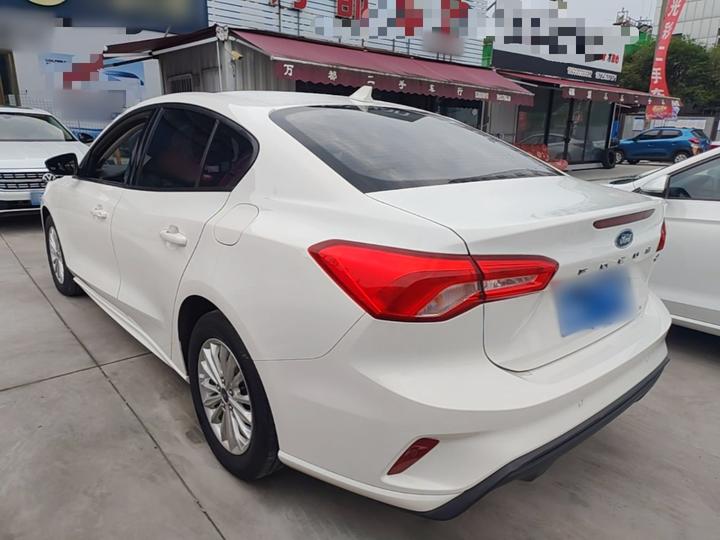 Focus 2020 Sedan EcoBoost 180 AT photo 4