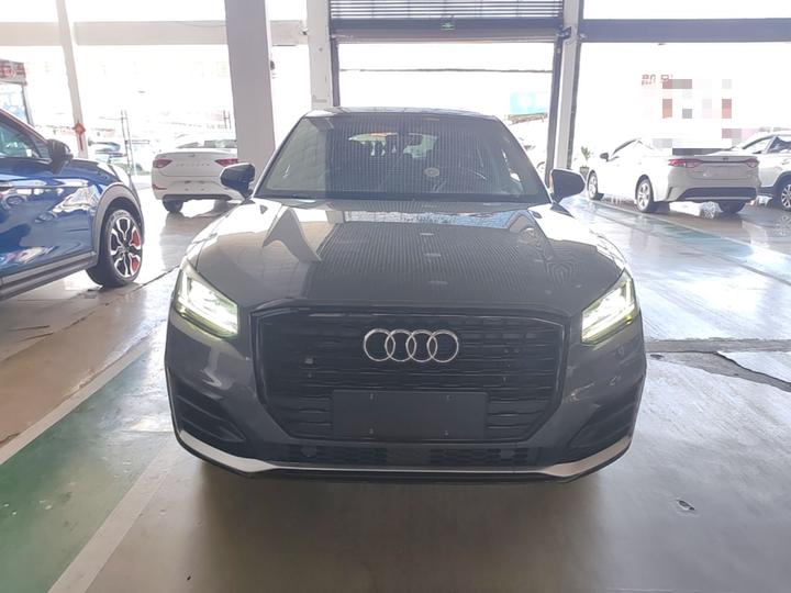 Q2L 2020 35 TFSI Progressive Dynamic photo 2