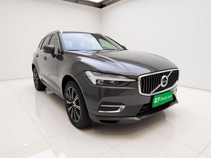 XC60 2021 T5 AWD Luxury photo 3