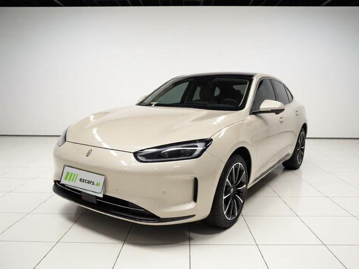 HIMA AITO M5 2022 EV AWD Performance