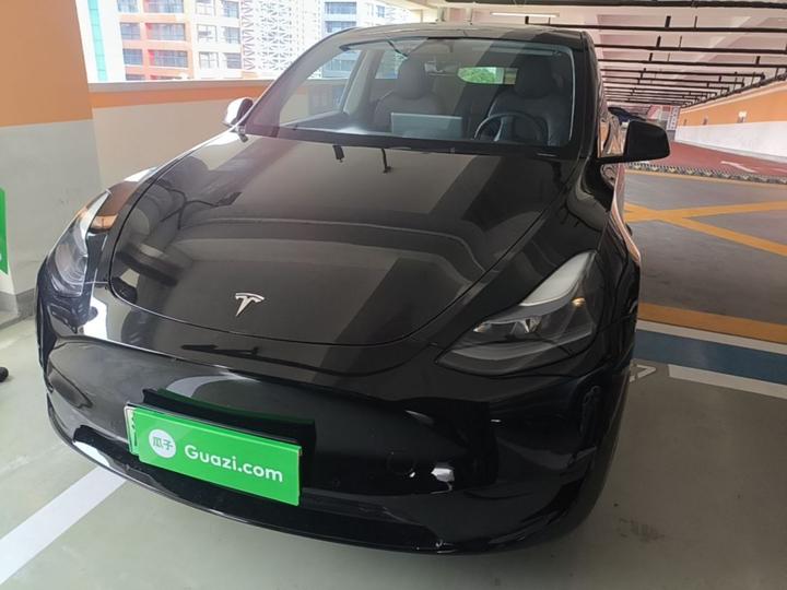 Model Y 2022 Facelift RWD photo 2
