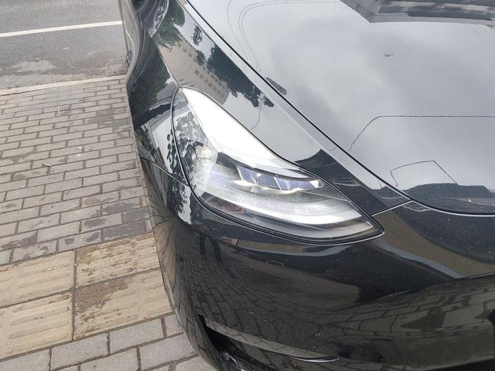 Model Y 2021 Long Range AWD photo 7