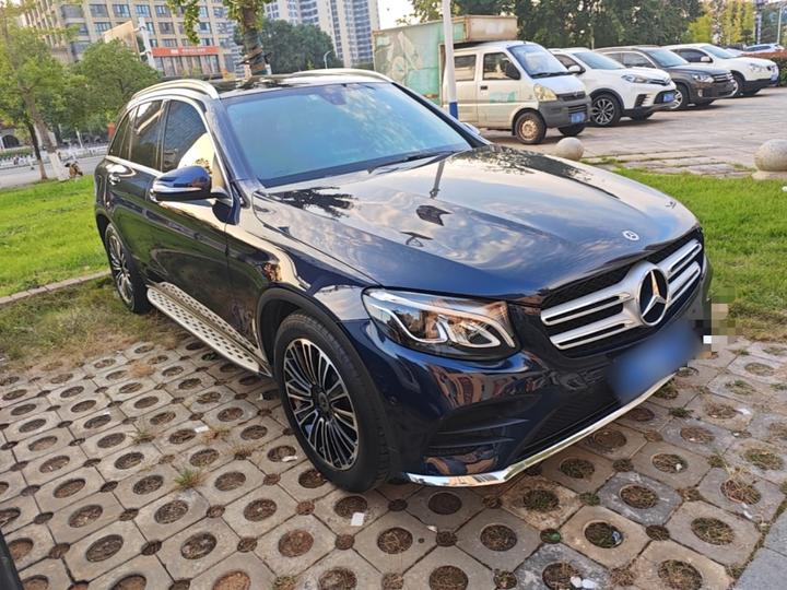 GLC 2018 GLC 260 4MATIC Dynamic photo 3