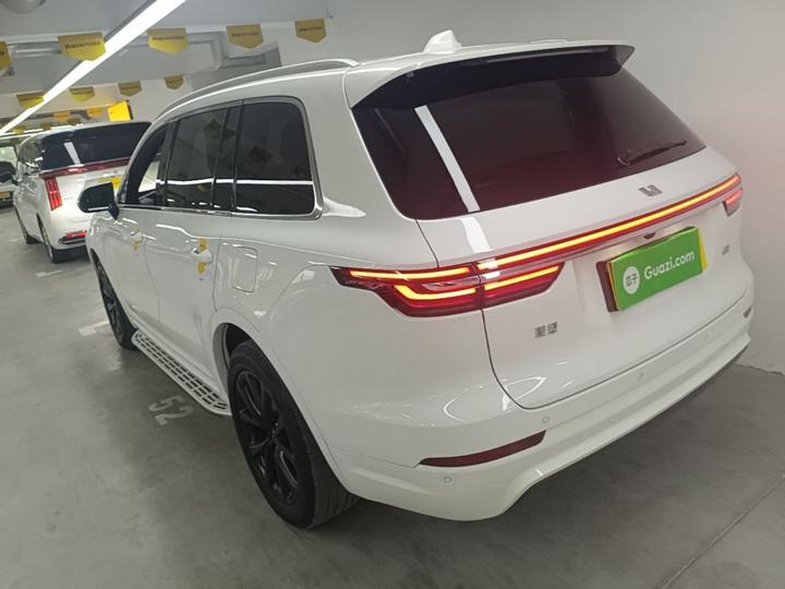 Li Auto ONE 2020 EREV 6-Seater photo 4