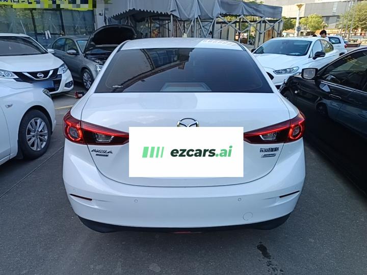 3 Axela 2017 Sedan 1.5L AT Luxury China V photo 5