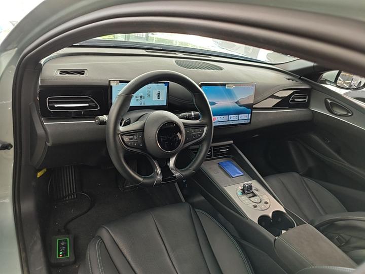 Seal 06 EV 2025 DM-i ADAS 120KM Exclusive photo 5