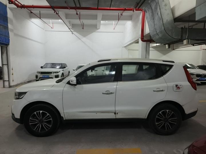 Vision X6 2016 1.8L MT Luxury photo 4
