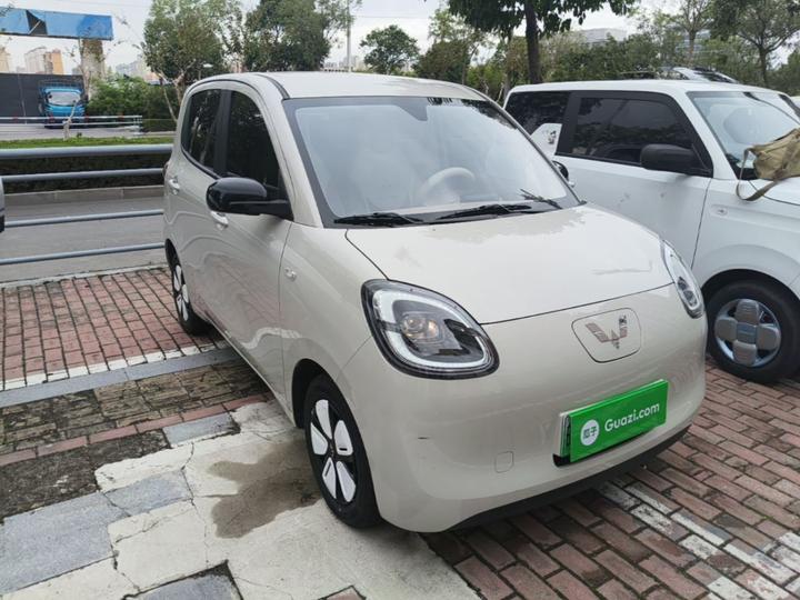 Hongguang MINIEV 2025 4th Gen 4-Door Advanced photo 3