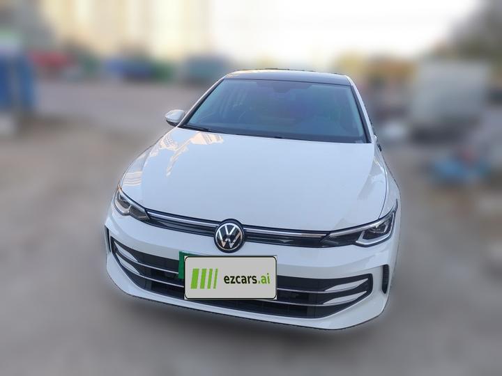 Golf 2025 Facelift 300TSI Pro photo 2