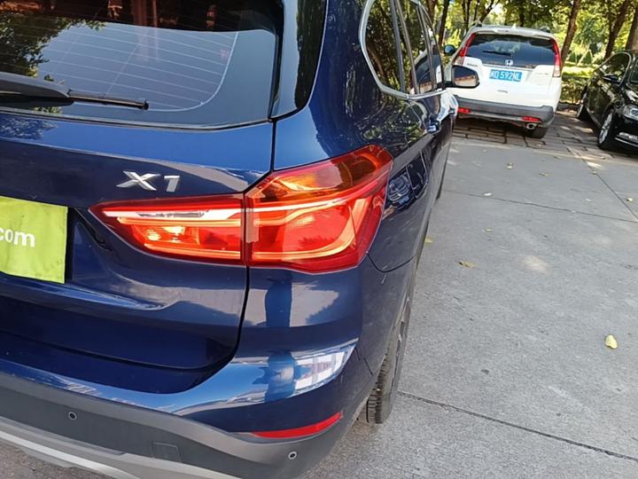 X1 2018 sDrive18Li Exclusive photo 7