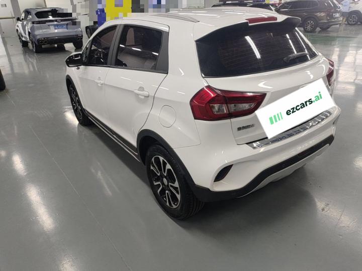 Vision X3 2017 1.5L MT Elite photo 4