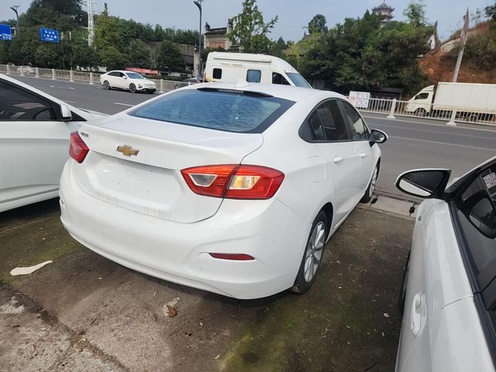 2017 1.5L AT photo 6
