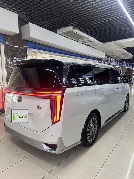 GAC Trumpchi M8 2023 400T Flagship photo 5