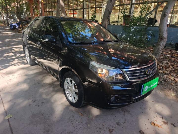 2015 Sedan 1.5L MT photo 3