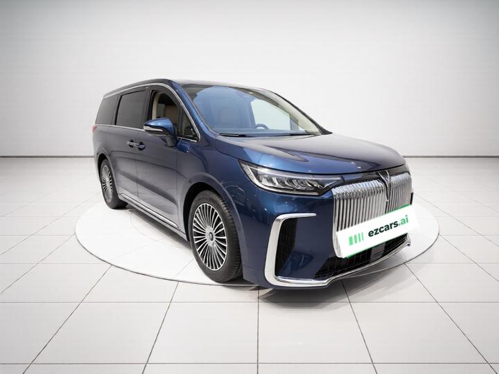 Voyah Dreamer 2025 PHEV AWD Flagship photo 3