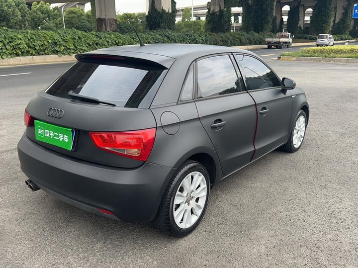A1 2014 30 TFSI Sportback Tech photo 4