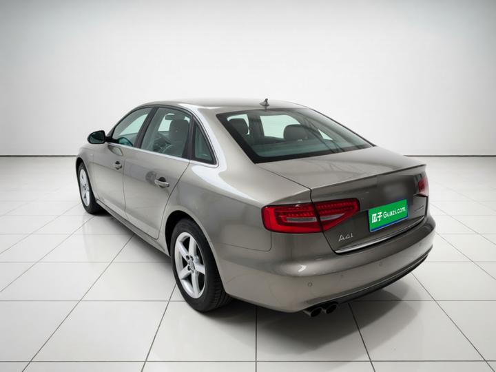 A4L 2013 35 TFSI AT Comfort photo 4