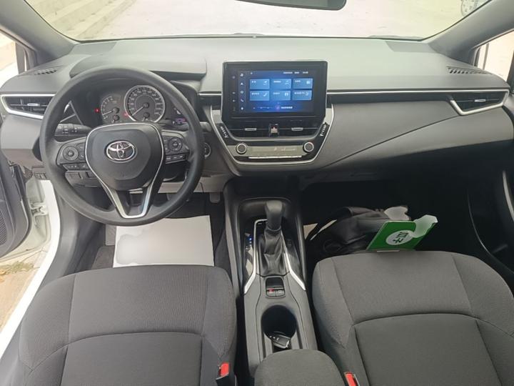 Levin 2022 185T CVT Luxury photo 5