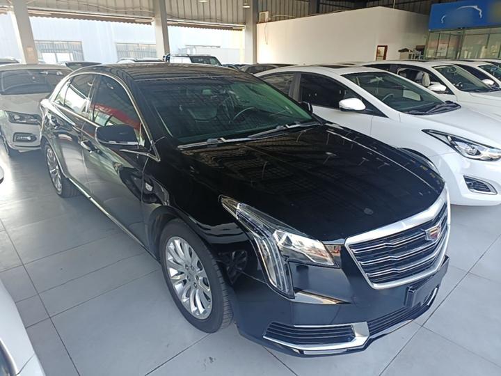 XTS 2018 28T Tech photo 3