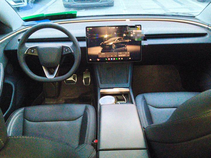 Model 3 2023 Long Range AWD photo 5