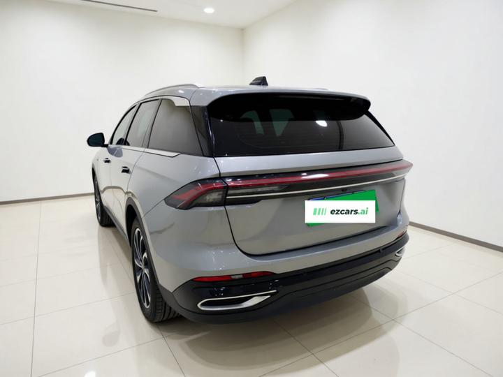 Nautilus 2023 2.0T AWD photo 4