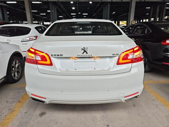 408 2016 1.6T AT Luxury photo 3