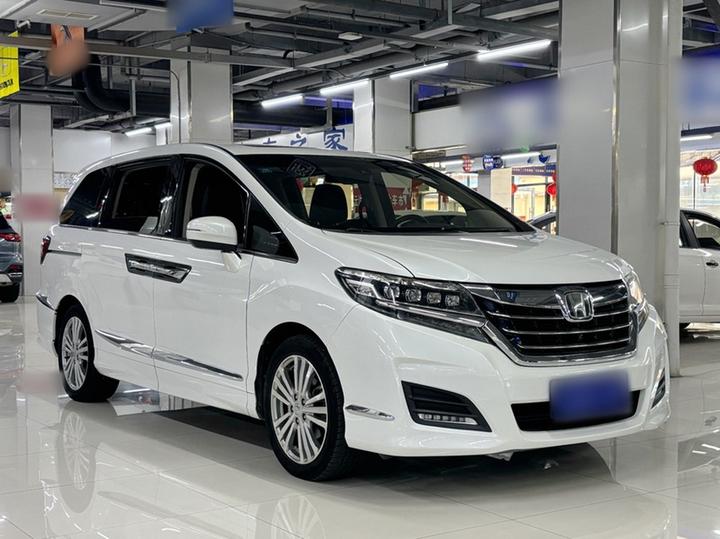 Elysion 2016 2.4L Supreme photo 3
