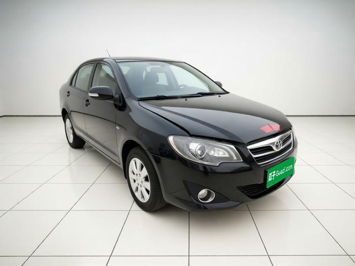 2013 1.6L MT Excellence photo 3