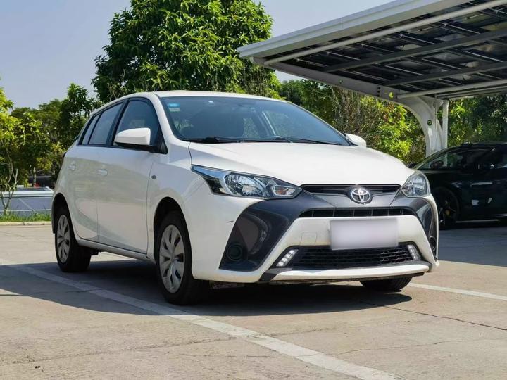 YARiS L 2016 Facelift 1.5E CVT photo 3