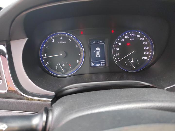 Mistra 2014 1.8L AT Smart GLS photo 2