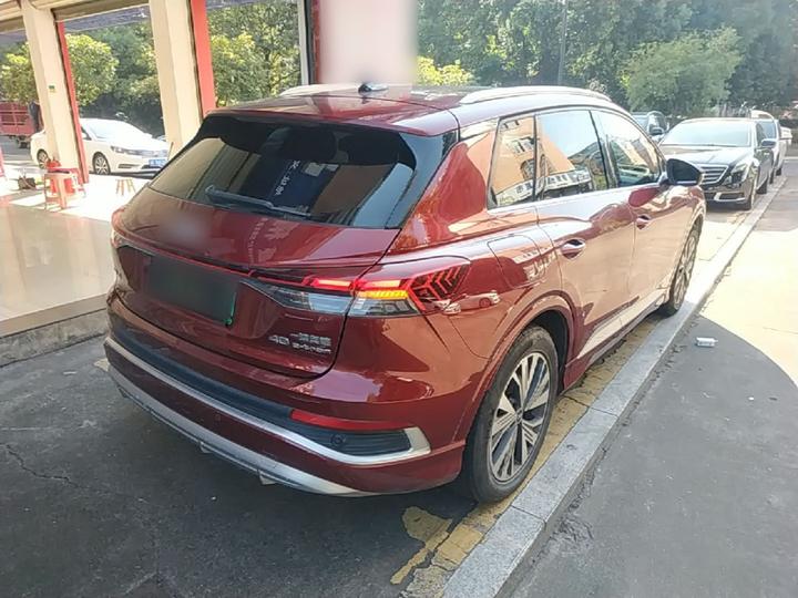 Q4 e-tron 2022 40 e-tron photo 4