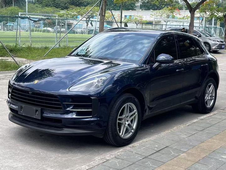 2021 Macan 2.0T