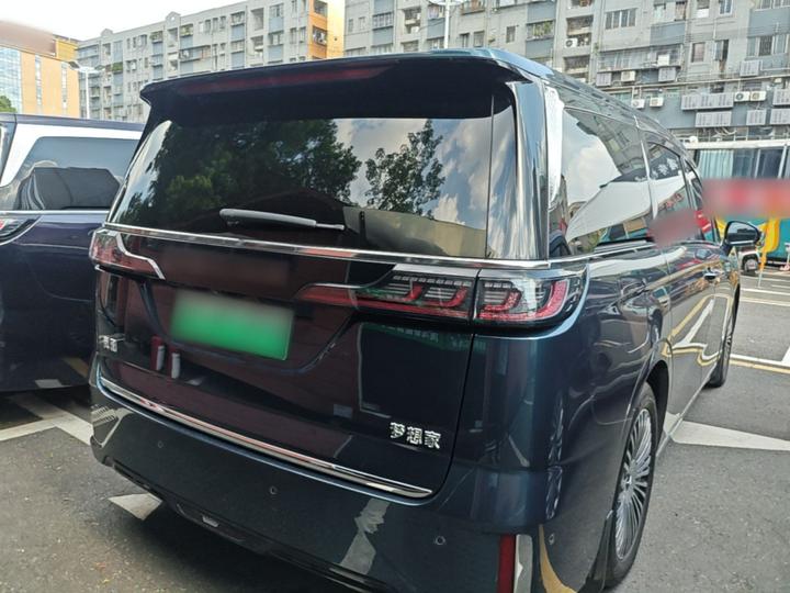 Voyah Dreamer 2025 PHEV AWD Excellence photo 4