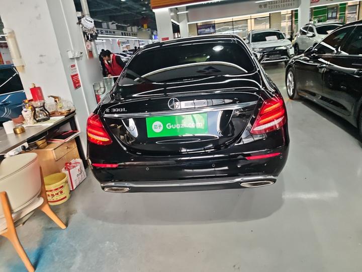 E-Class 2017 E 300 L Luxury photo 4