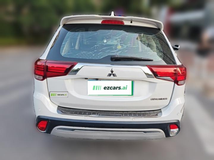 Outlander 2020 2.0L RWD Enjoy 5-Seater photo 5