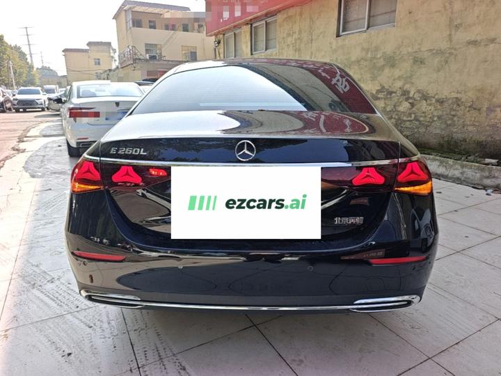 E-Class 2026 E 260 L Classic photo 5