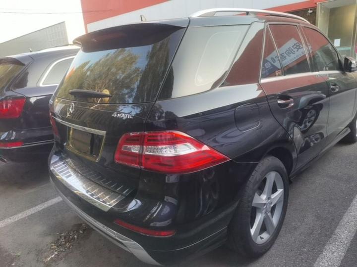 M-Class 2015 ML 400 4MATIC Dynamic photo 6