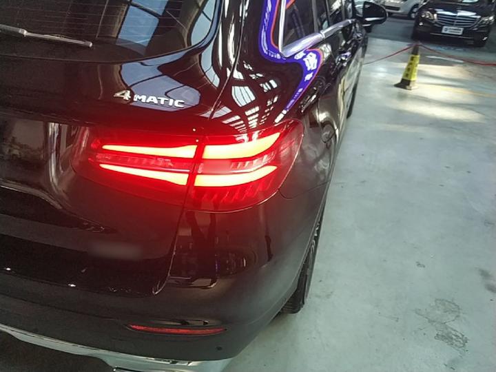 GLC 2019 GLC 200 L 4MATIC photo 7