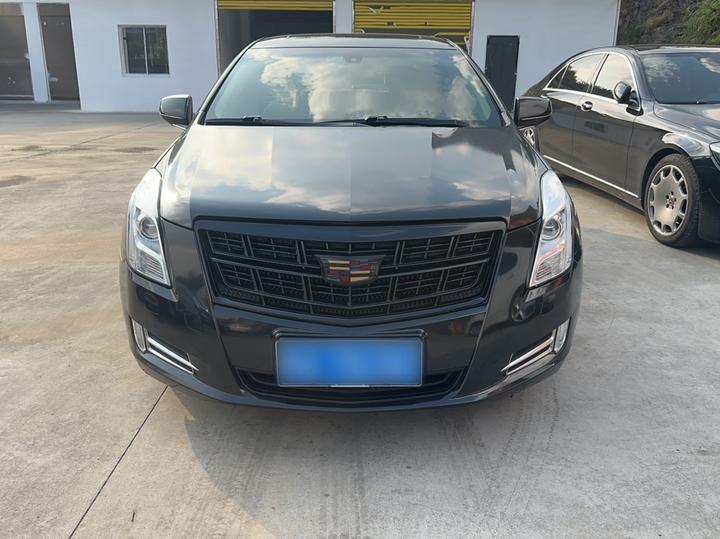 XTS 2017 28T Elite photo 2