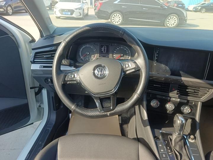 Bora 2020 1.5L AT Comfort photo 6