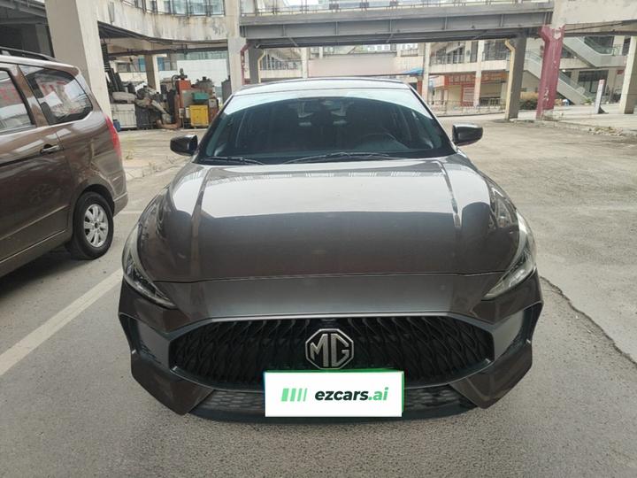 MG5 2023 180DVVT CVT Luxury photo 2