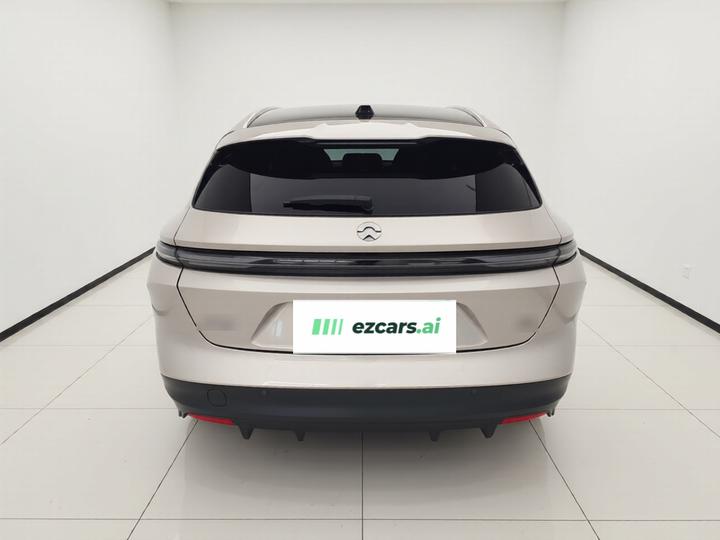 ET5T 2024 75kWh Touring photo 3