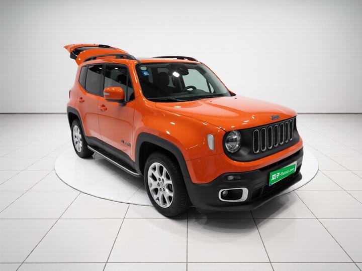 Renegade 2018 180T AT photo 3
