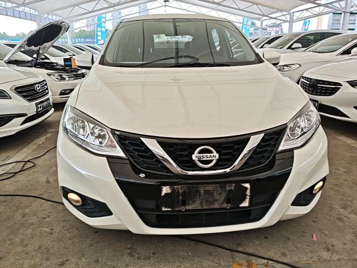 Tiida 2016 1.6L CVT photo 2