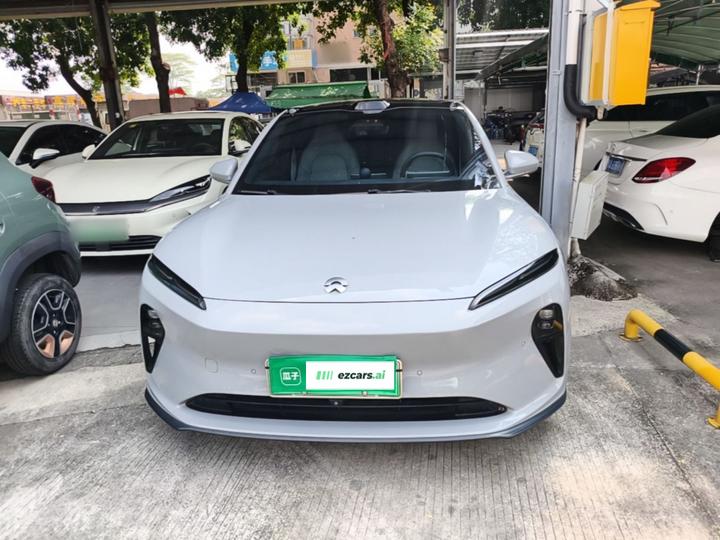 ET5T 2024 75kWh Touring photo 2