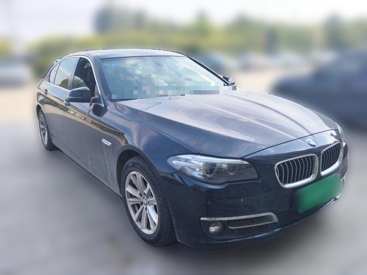5 Series 2017 520Li photo 3