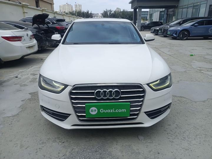 A4L 2015 35 TFSI AT Standard photo 2