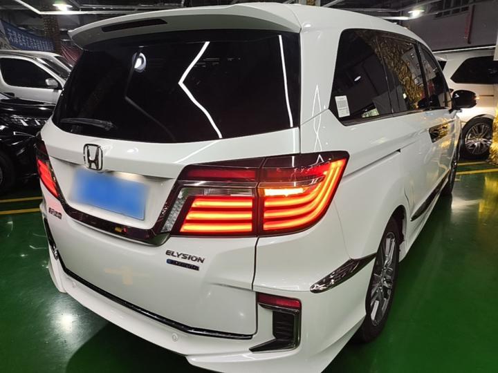 Elysion 2019 2.0L Hybrid Luxury photo 4