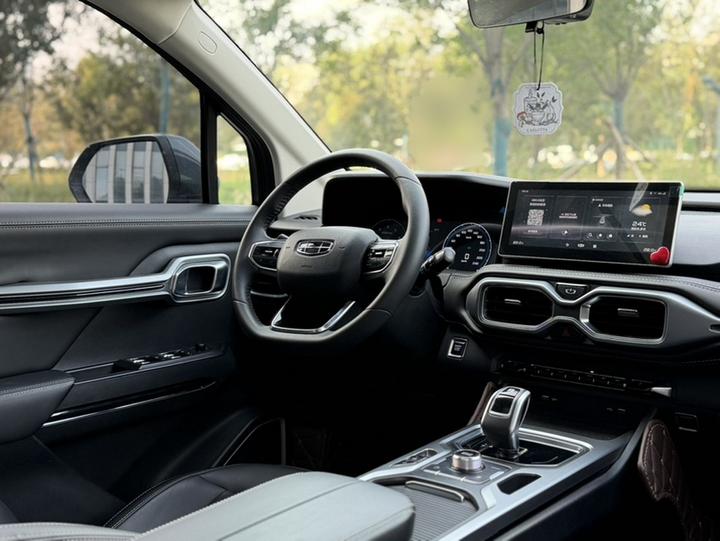 Haoyue 2020 1.8TD DCT Luxury 7-Seater photo 6